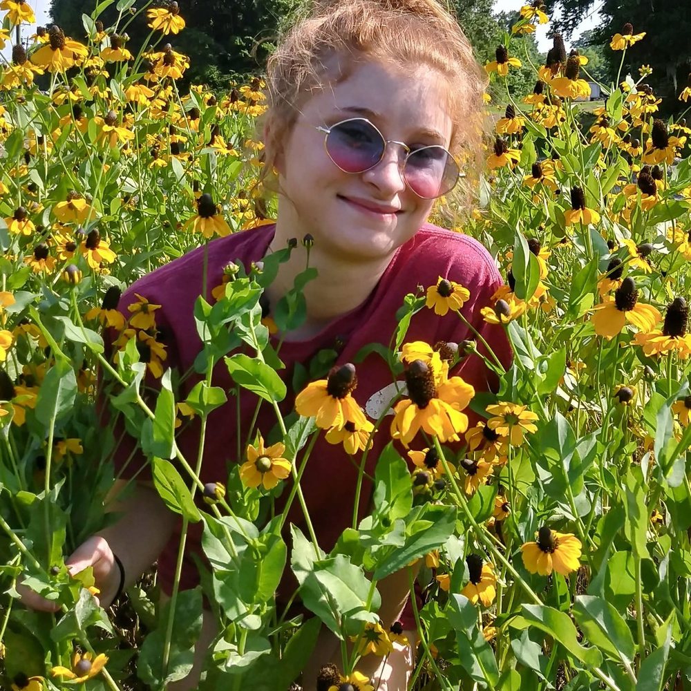 Meet your Posher, Emily